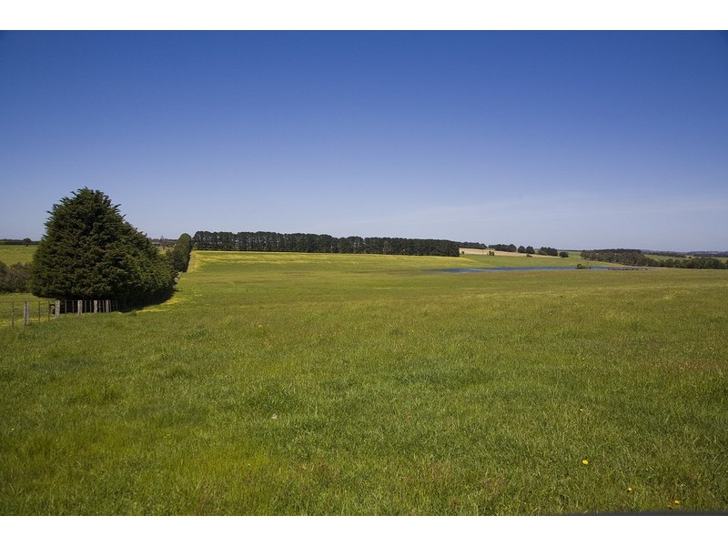 25 Collyers Road, Yeodene VIC 3249