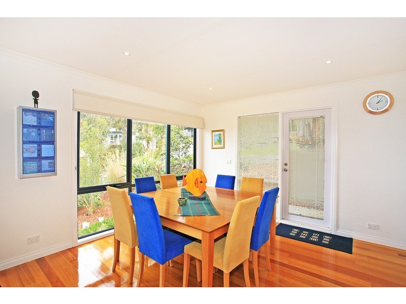 22 Normanby Terrace, Lorne VIC 3232