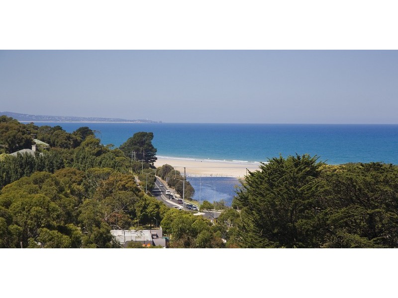 8 Grand Parade, Lorne VIC 3232