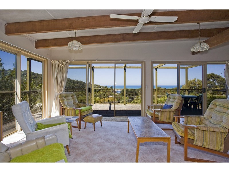 8 Grand Parade, Lorne VIC 3232