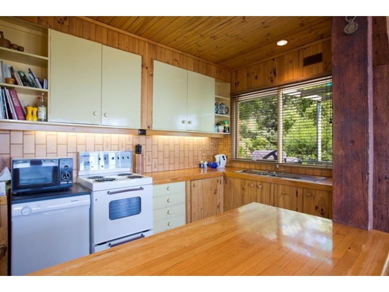 20 Morley Avenue, Wye River VIC 3221