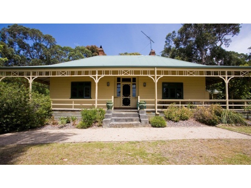 4 Beal Street, Lorne VIC 3232