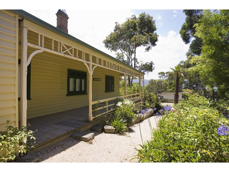 4 Beal Street, Lorne VIC 3232