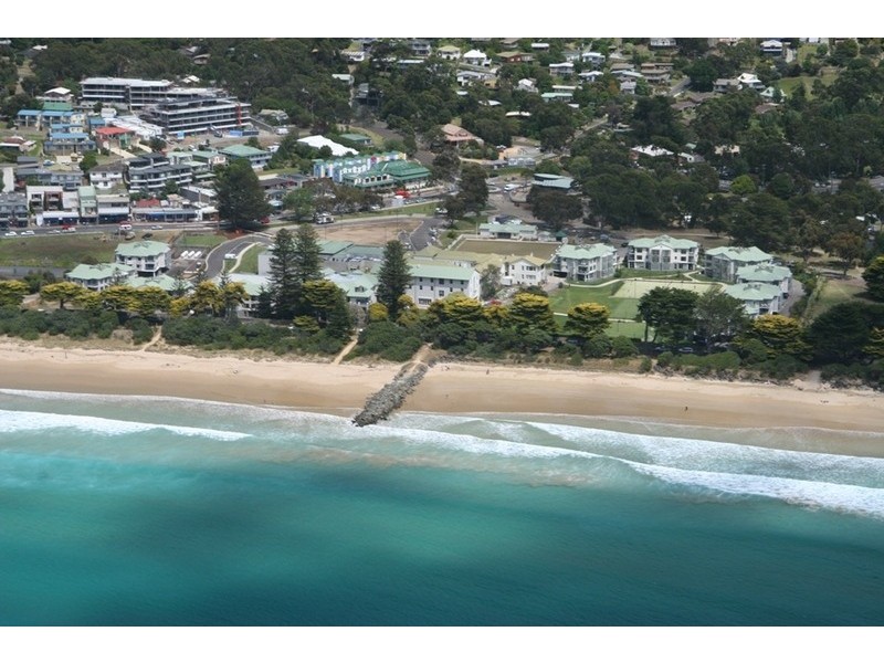 35 Mountjoy  Parade, Lorne VIC 3232