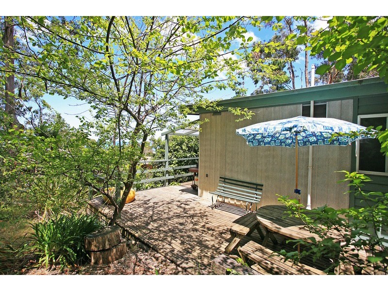 7  Waverley Avenue, Lorne VIC 3232