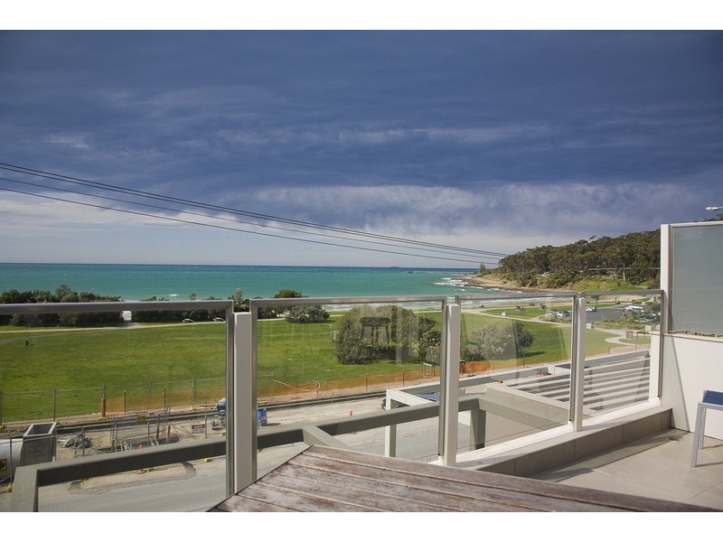118 Mountjoy Parade, Lorne VIC 3232