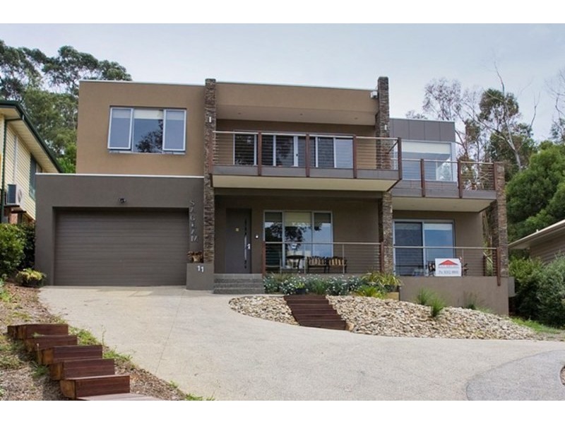 11 Richardson Boulevard, Lorne VIC 3232