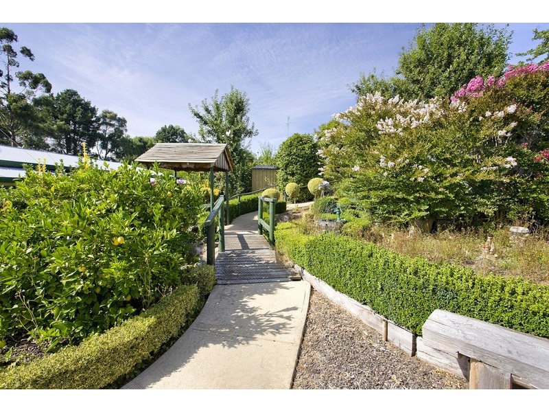 15 Grant Street, Forrest VIC 3236