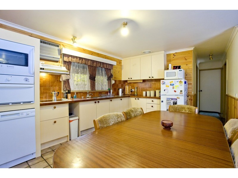 15 Grant Street, Forrest VIC 3236