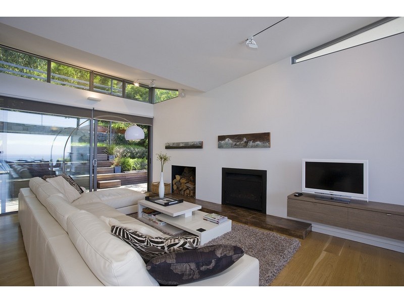 16 Morley Avenue, Wye River VIC 3221