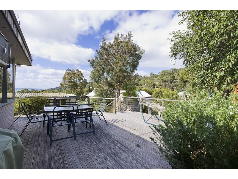 23 Richardson Boulevard, Lorne VIC 3232