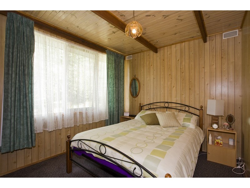 23 Richardson Boulevard, Lorne VIC 3232