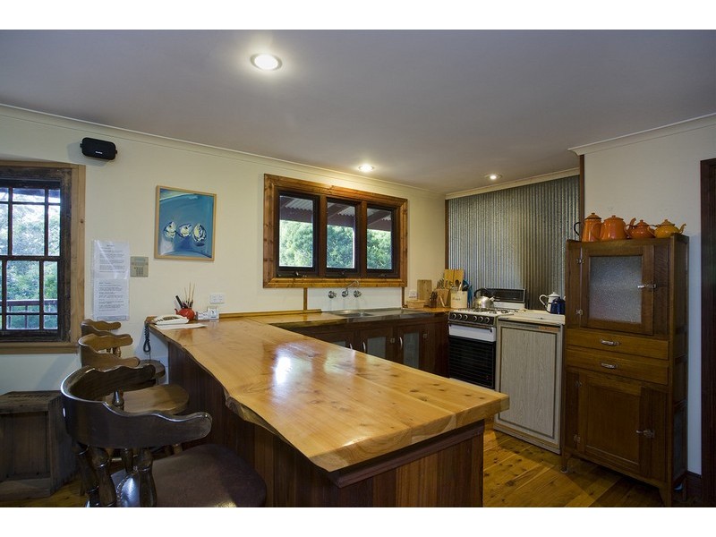 955 Mount Sabine Road, Lorne VIC 3232