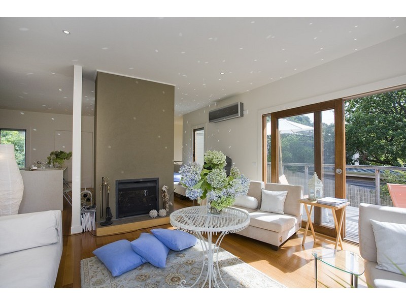 1/77 Deans Marsh Road, Lorne VIC 3232