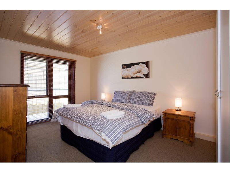 4/22-28  Mountjoy Parade, Lorne VIC 3232