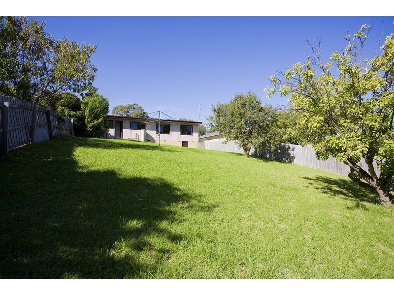 13 Howard Street, Lorne VIC 3232