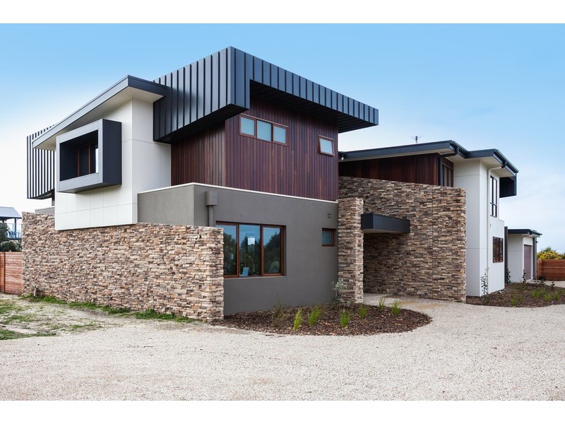 24 Ocean Acres Drive, Torquay VIC 3228
