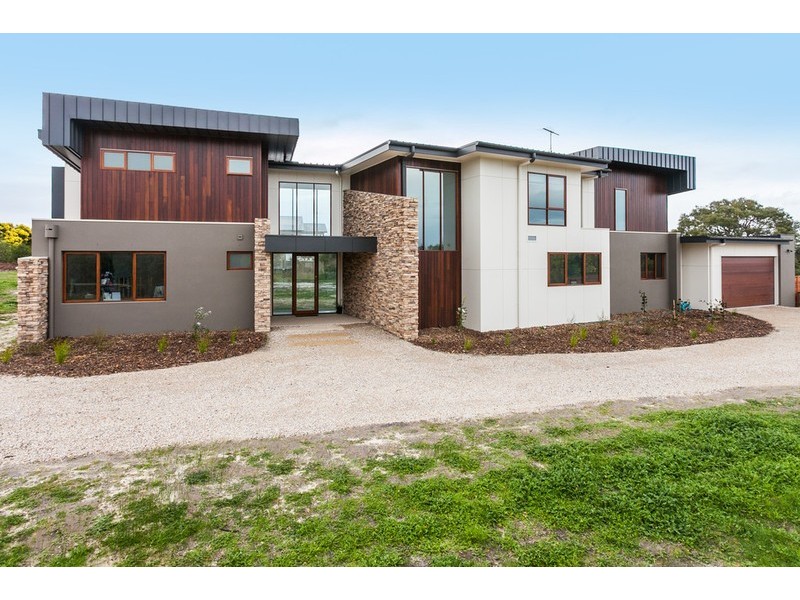 24 Ocean Acres Drive, Torquay VIC 3228