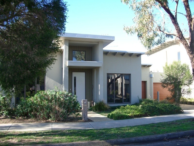 2H Riverside Drive, Torquay VIC 3228