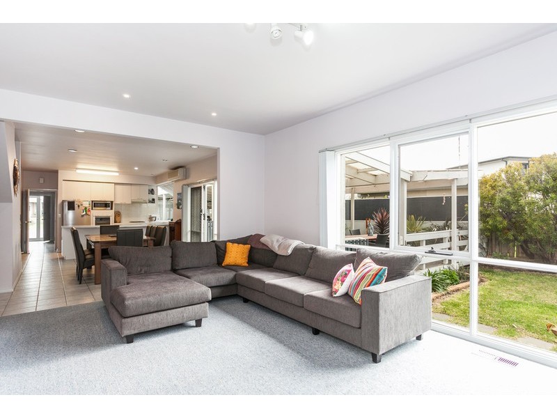16 Casino Court, Torquay VIC 3228