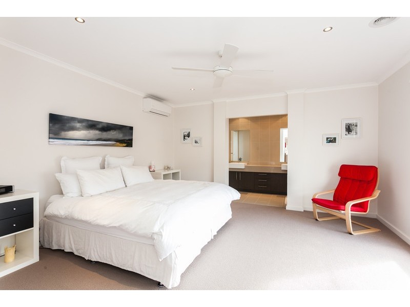 42 Eton Road, Torquay VIC 3228