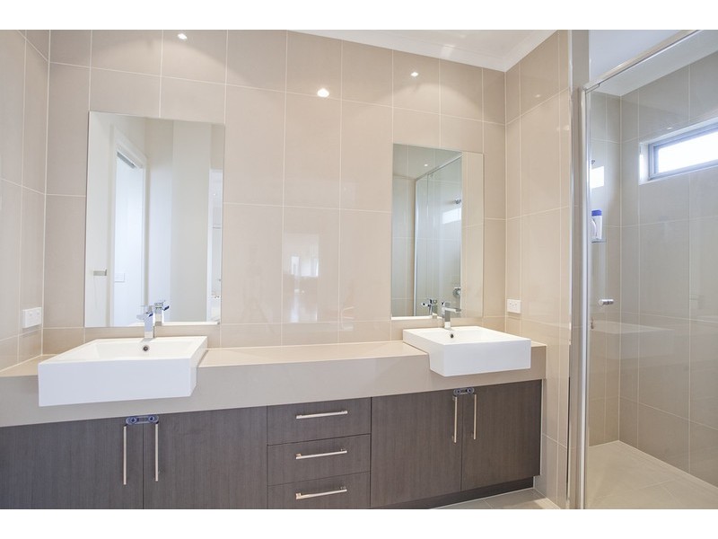 42 Eton Road, Torquay VIC 3228