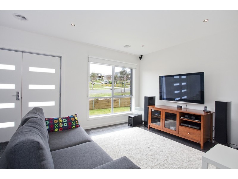 42 Eton Road, Torquay VIC 3228