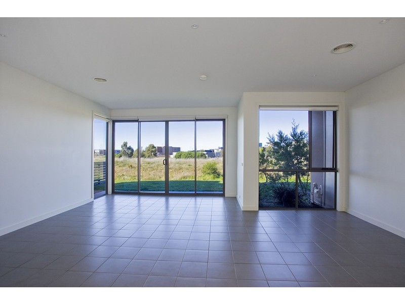 8 Driftwood Place, Torquay VIC 3228