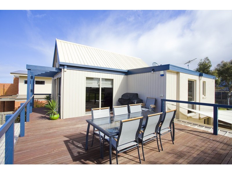 29 Ocean View Crescent, Torquay VIC 3228