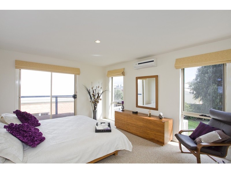 29 Ocean View Crescent, Torquay VIC 3228