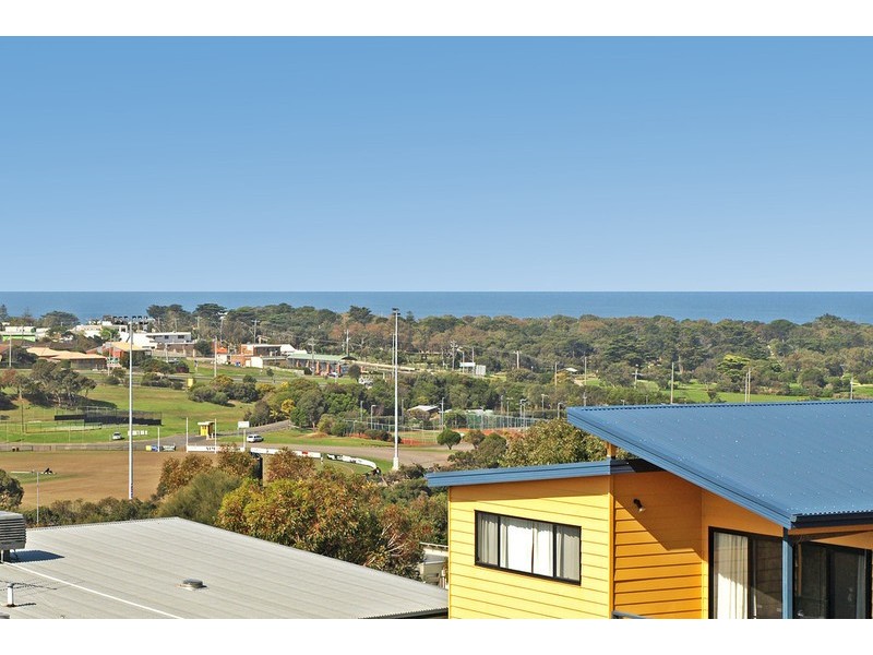29 Beach View Crescent, Torquay VIC 3228