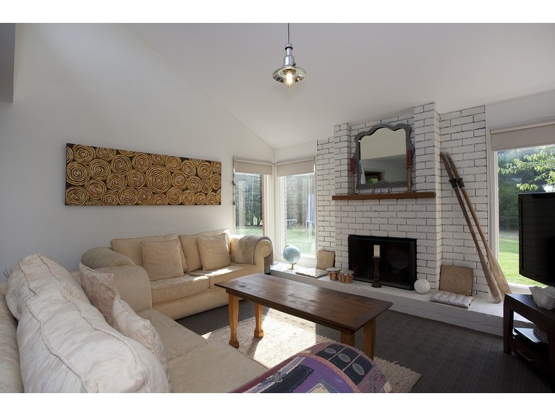 35 Dunloe Court, Bells Beach VIC 3228