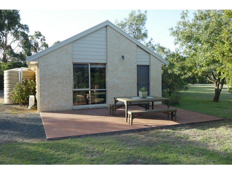 35 Dunloe Court, Bells Beach VIC 3228