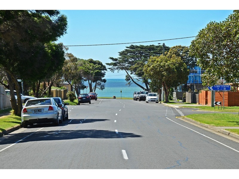 12 Anderson Street, Torquay VIC 3228