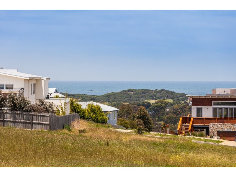 17 Eton Road, Torquay VIC 3228