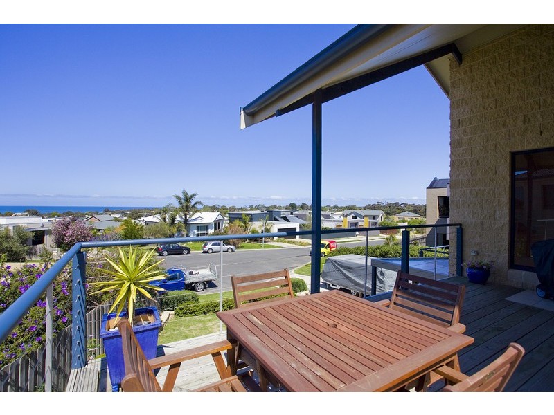 6 Empire Court, Torquay VIC 3228