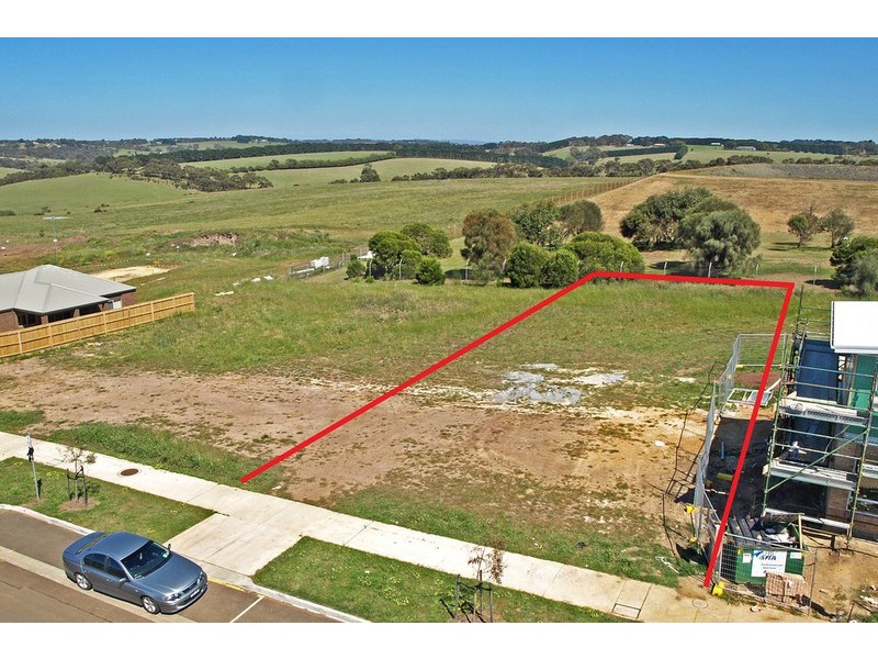 18 Eton Road, Torquay VIC 3228