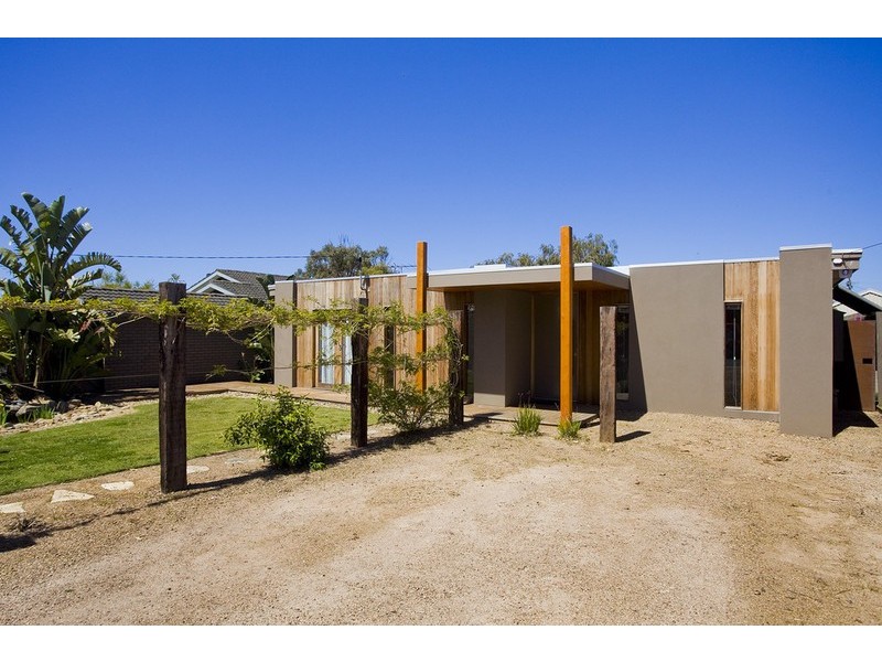 7 New Street, Torquay VIC 3228