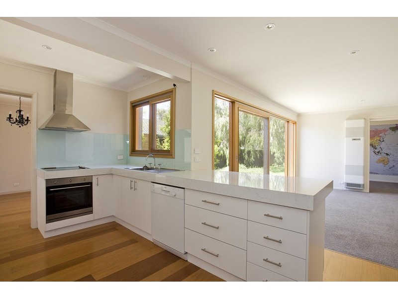7 New Street, Torquay VIC 3228