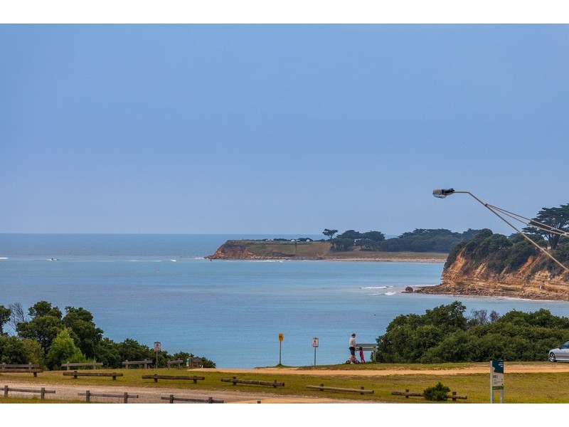 303/100 The Esplanade, Torquay VIC 3228