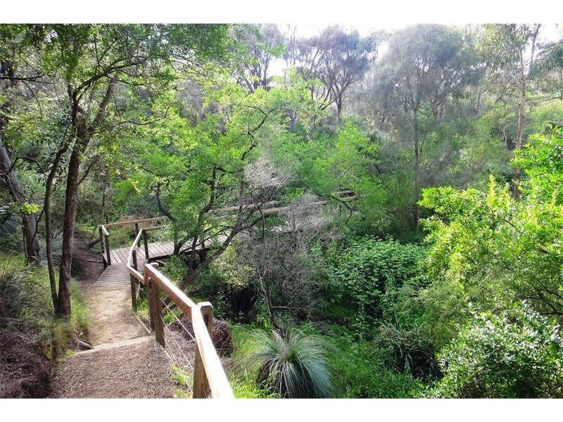 303/100 The Esplanade, Torquay VIC 3228