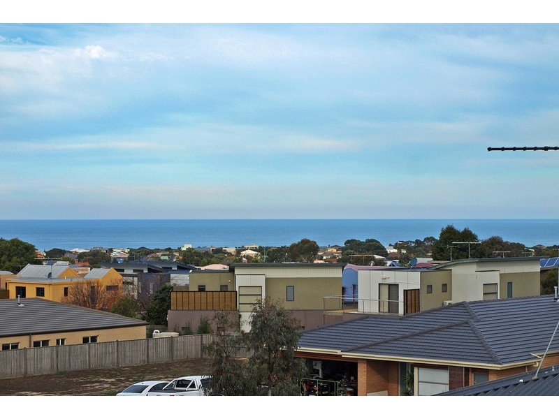 4 Point Close, Torquay VIC 3228