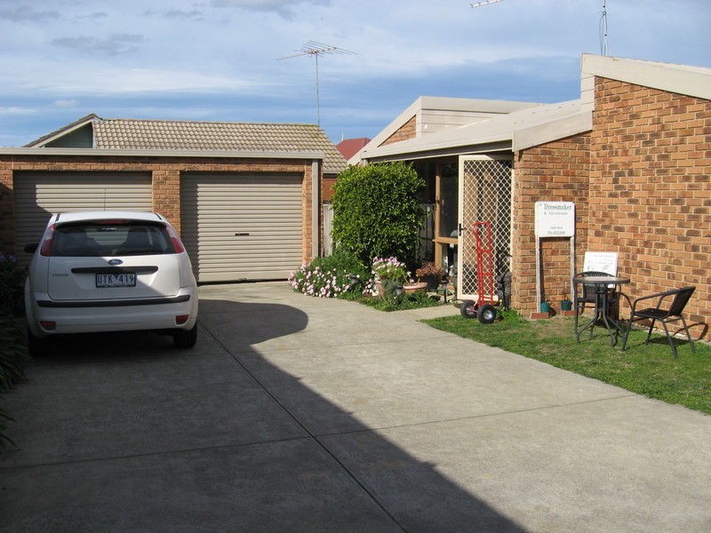 2/1234  Horseshoe Bend Road, Torquay VIC 3228