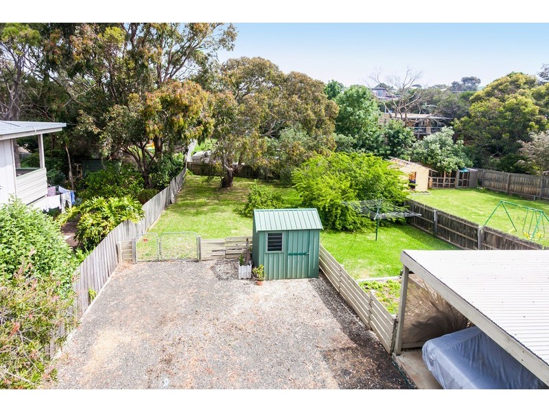 9 Gairloch Avenue, Jan Juc VIC 3228