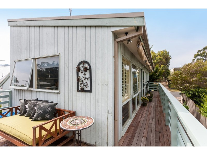 9 Gairloch Avenue, Jan Juc VIC 3228