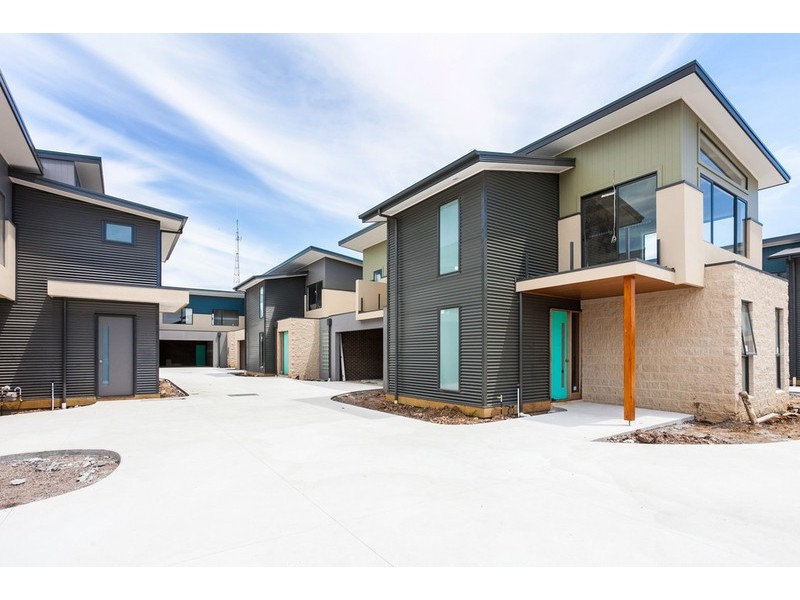 65 Grossmans Road, Torquay VIC 3228