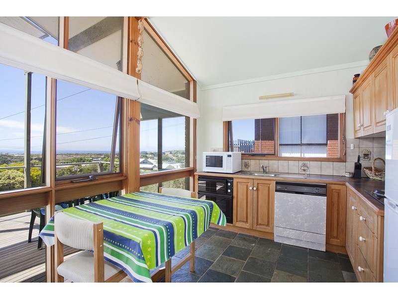 16 East View Terrace, Jan Juc VIC 3228