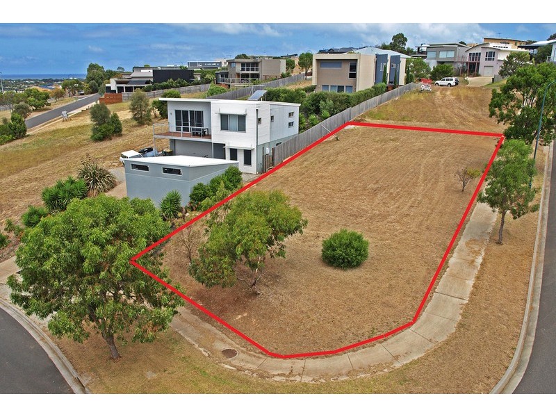 16 Springbank Circuit, Torquay VIC 3228