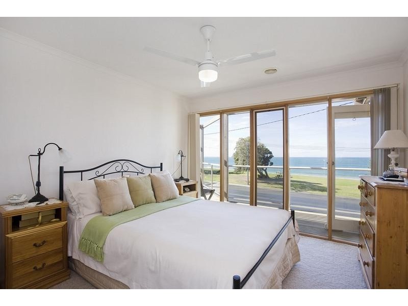 25 The Esplanade, Torquay VIC 3228