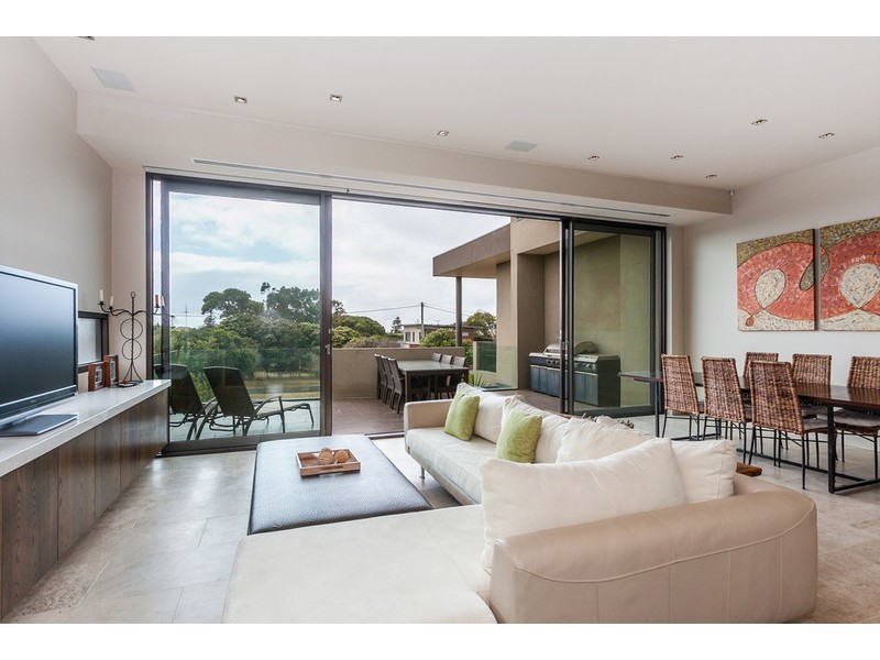 3A PRIDE STREET, Torquay VIC 3228